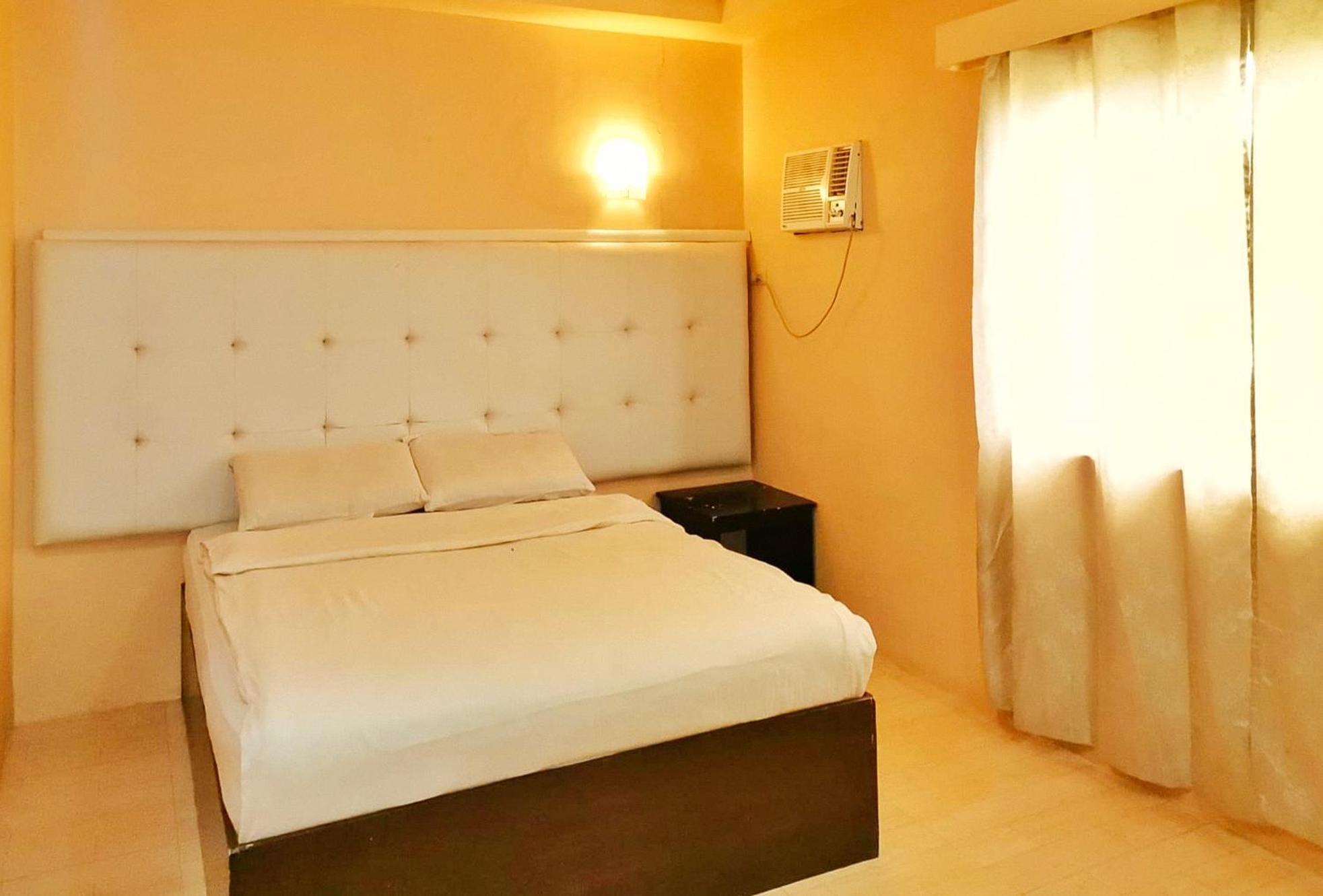 Ipil  Reddoorz @ Jackie'S Hotel & Restaurant מראה חיצוני תמונה
